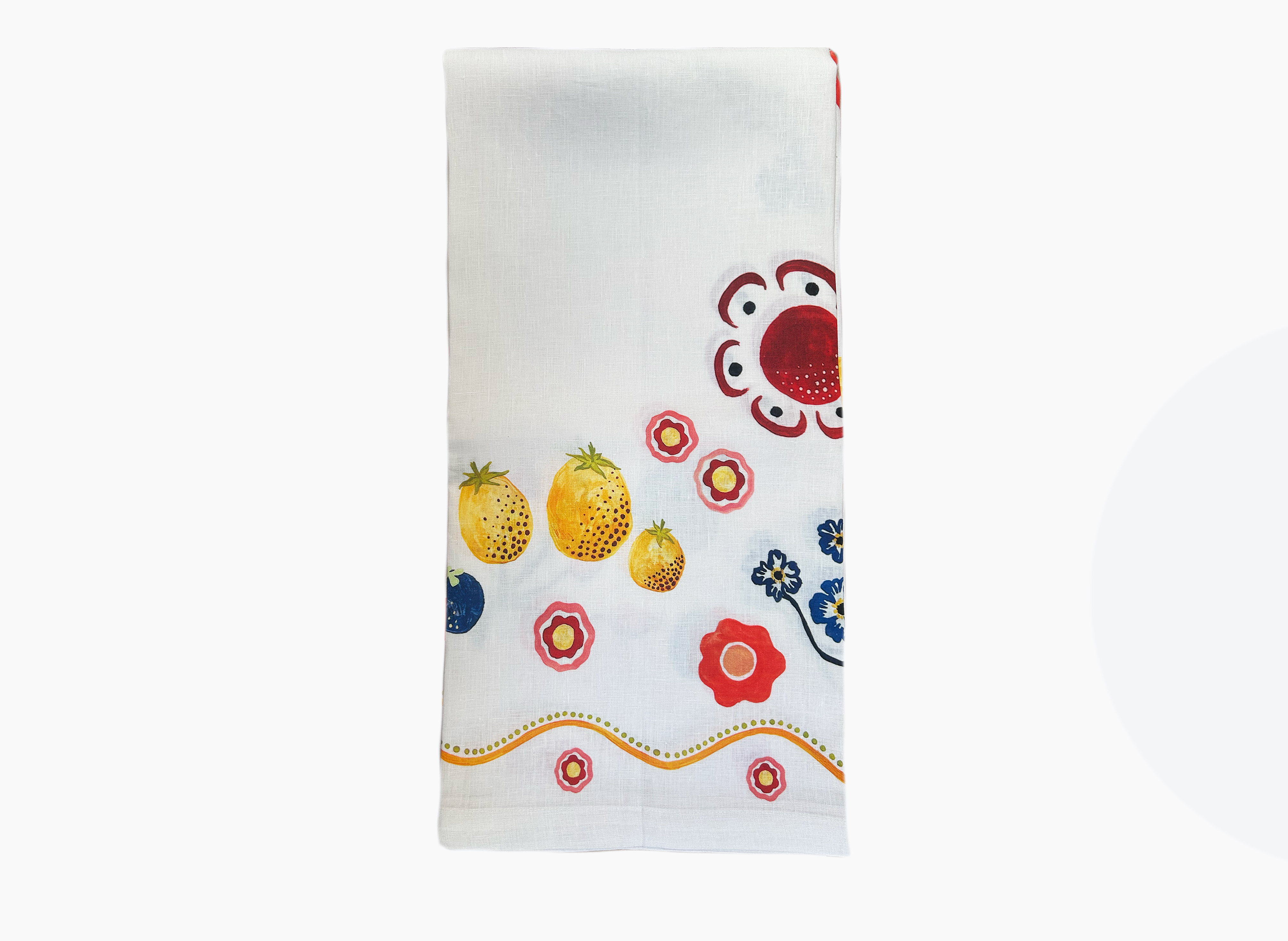 Scalloped Edge Fruits and Flora Table linen