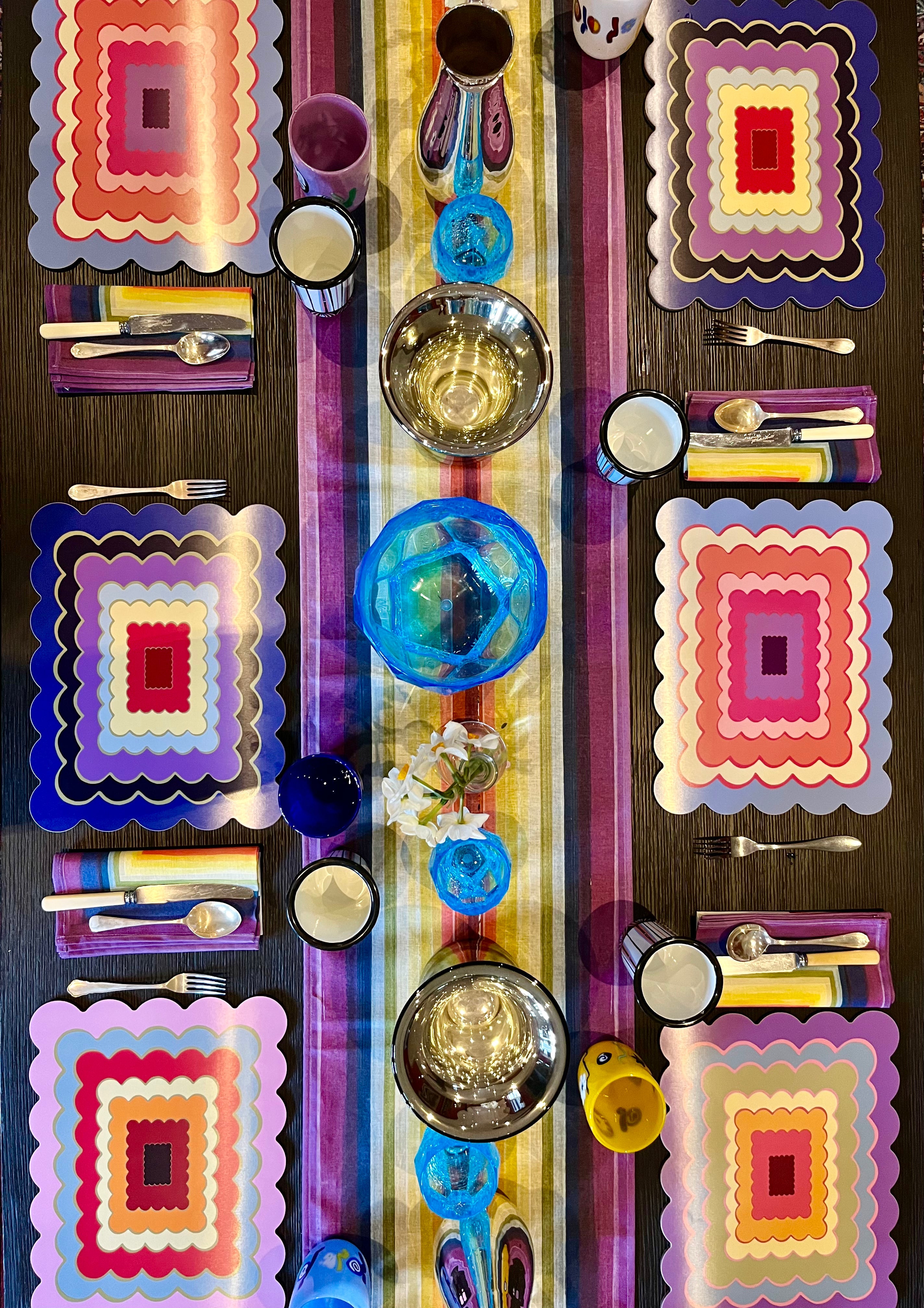 Large Rainbow Runner