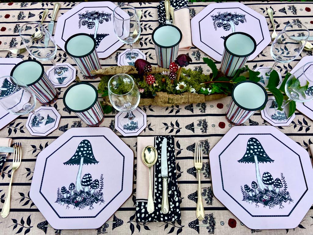 The English Garden Table Cloth