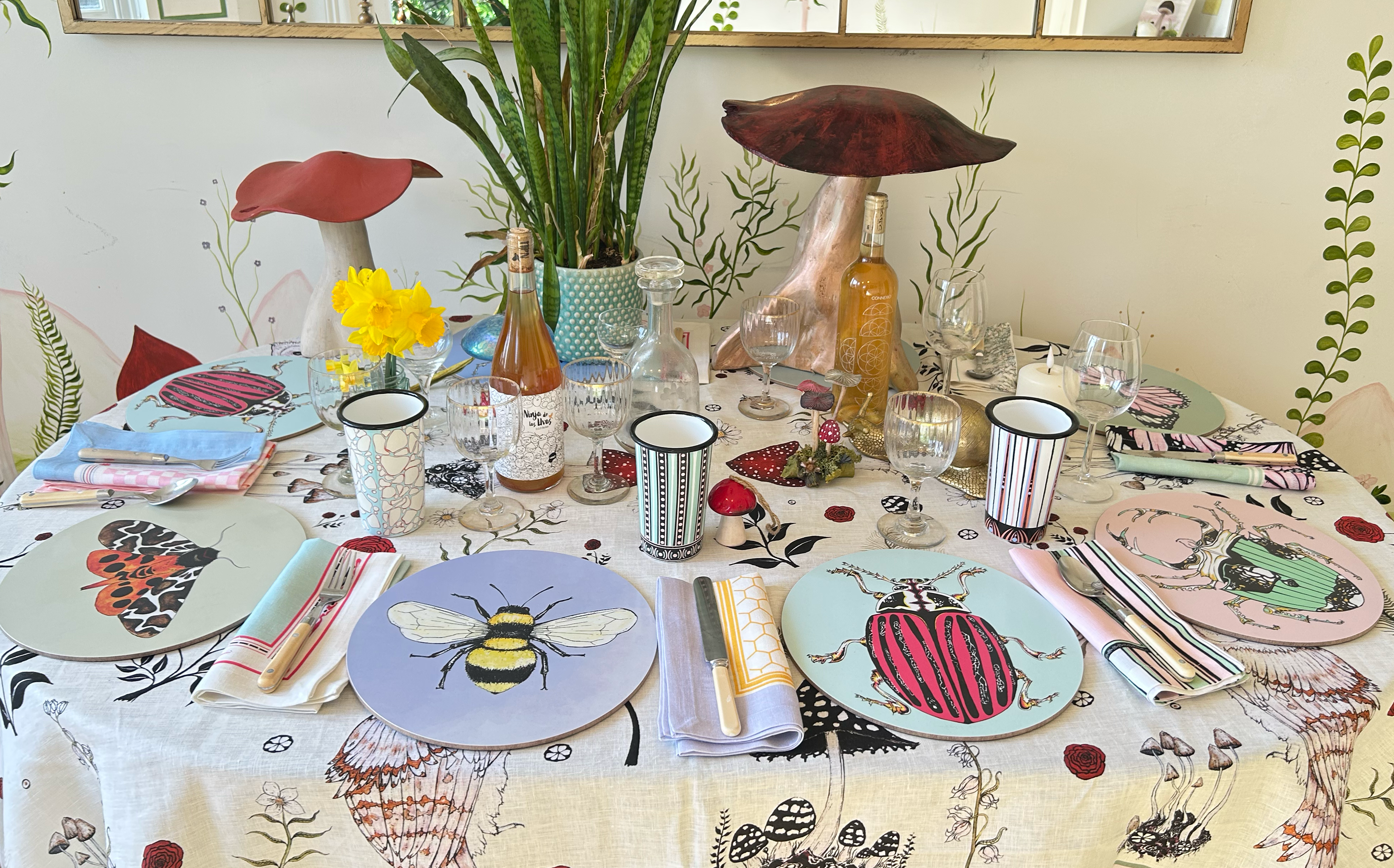 Mixed set of 6 Beasties, Butterflies and Bumble Linen Napkins