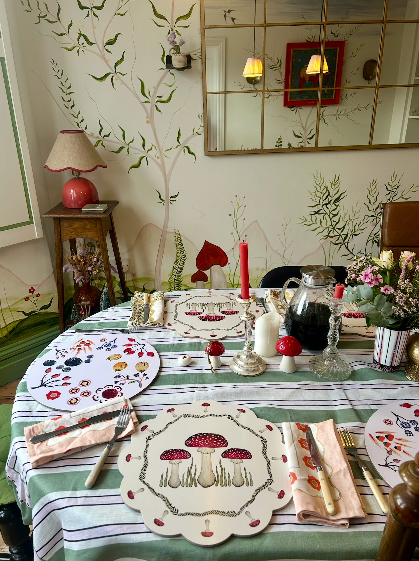 Green & Pink, Scallops & Stripes Table Linen