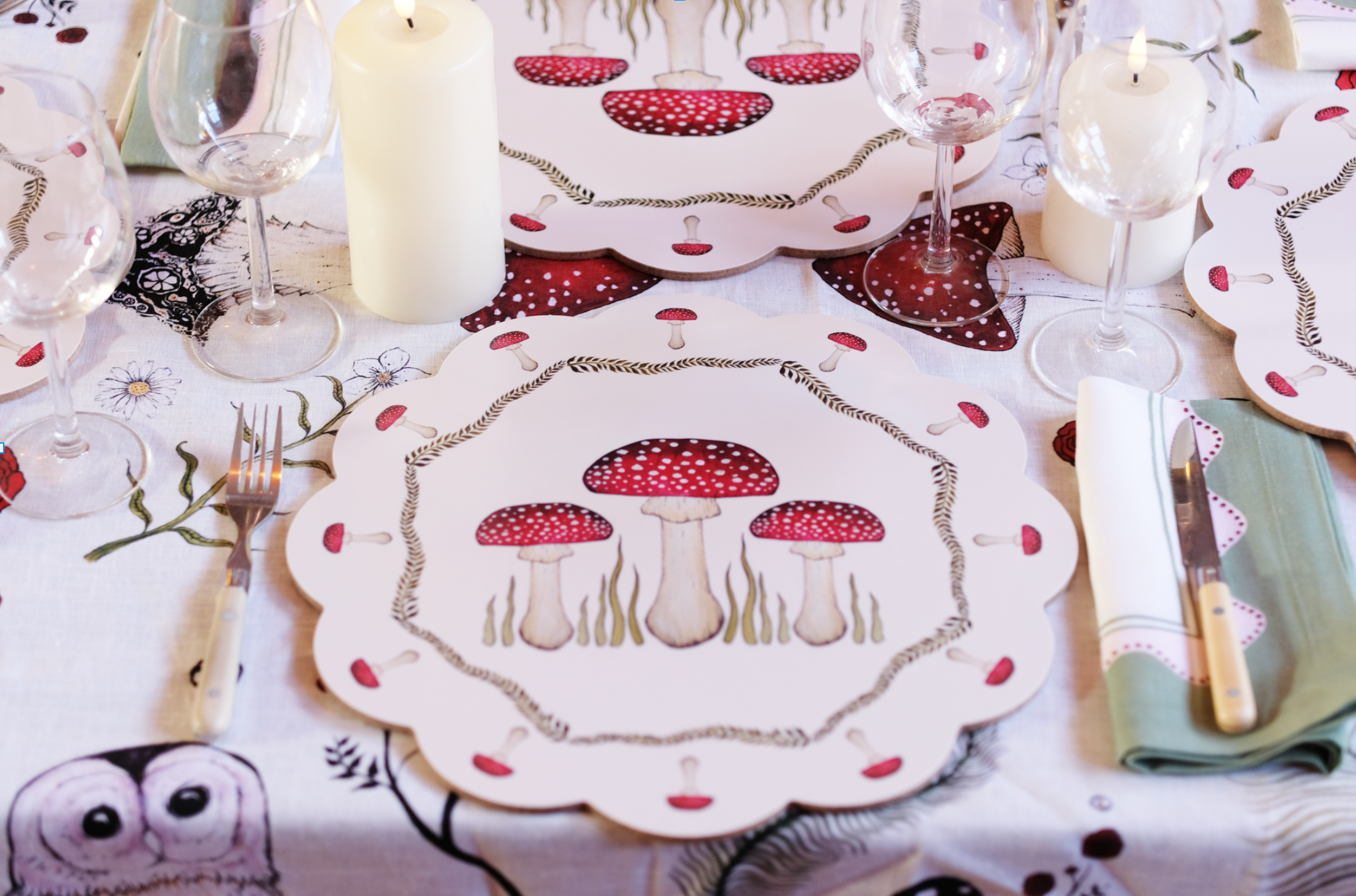* Mushroom Table Mat